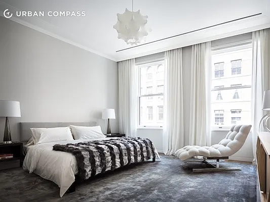 Sold by Compass | media 20