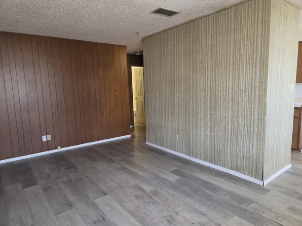 1008 E Logan Ave APT 3, Gallup, NM 87301