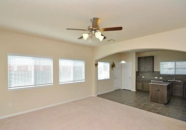 7302 Autumn Sun Dr — Photo 4