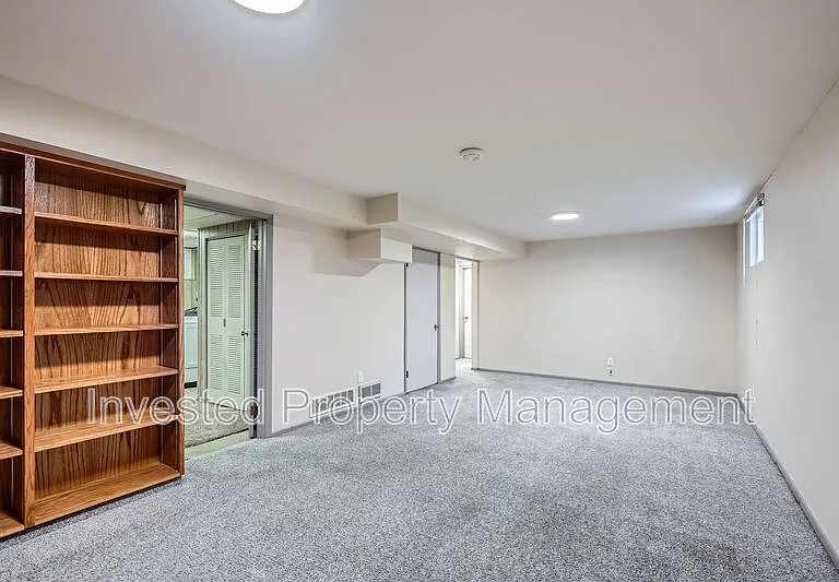 9091 Raleigh St — Photo 18