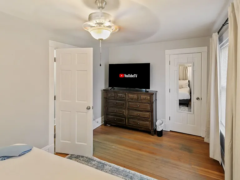 225 W Park Ave #1 — Photo 10