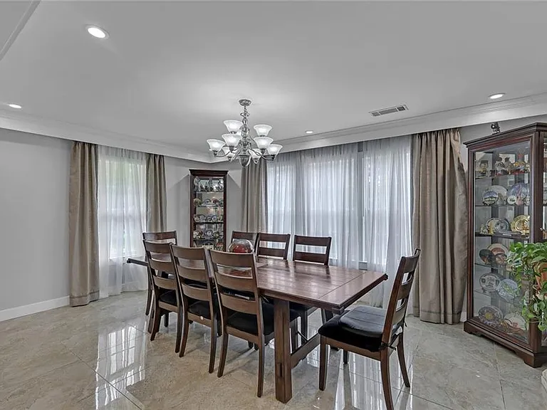 569 Garner Way NW — Photo 9