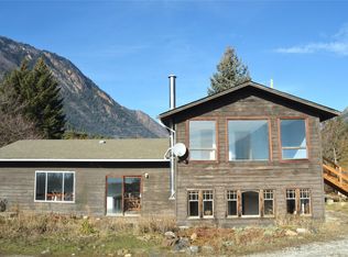 421 Hollywood Cres, Lillooet, BC V0K1V0