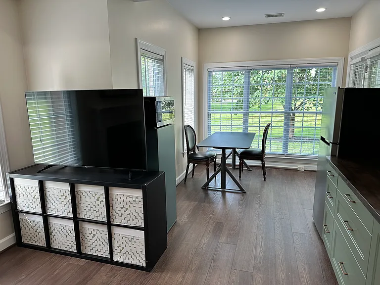 24957 Bannockburn Ter — Photo 10