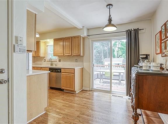 4th image of 5321 W 57th Ter