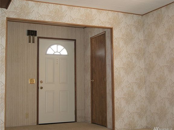 5th image of 2500 Alder St Unit 217