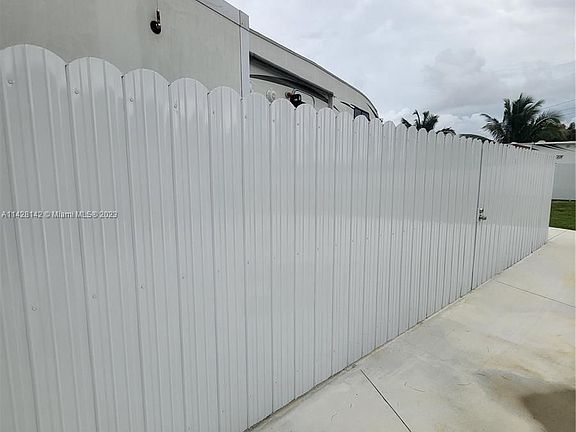 4th image of 14410 SW 183rd Ter #A
