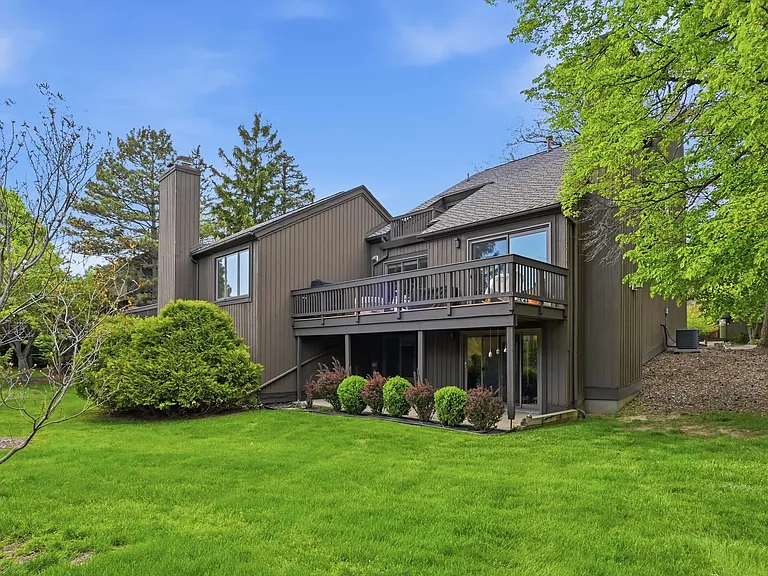 18 Northwick Ct — Photo 27