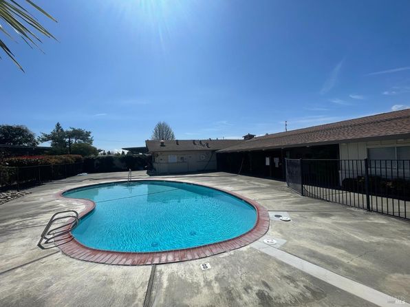 1133 Chinaberry Way, Windsor, CA 95492
