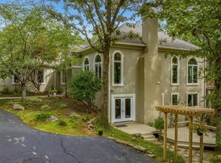 5711 Ridgefield Ln, Little Rock, AR 72223