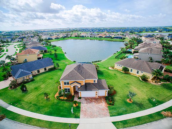 2nd image of 3607 Hollisten Cir