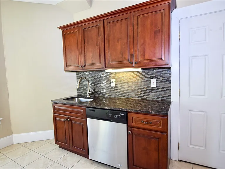 198 Reed St #1 — Photo 17