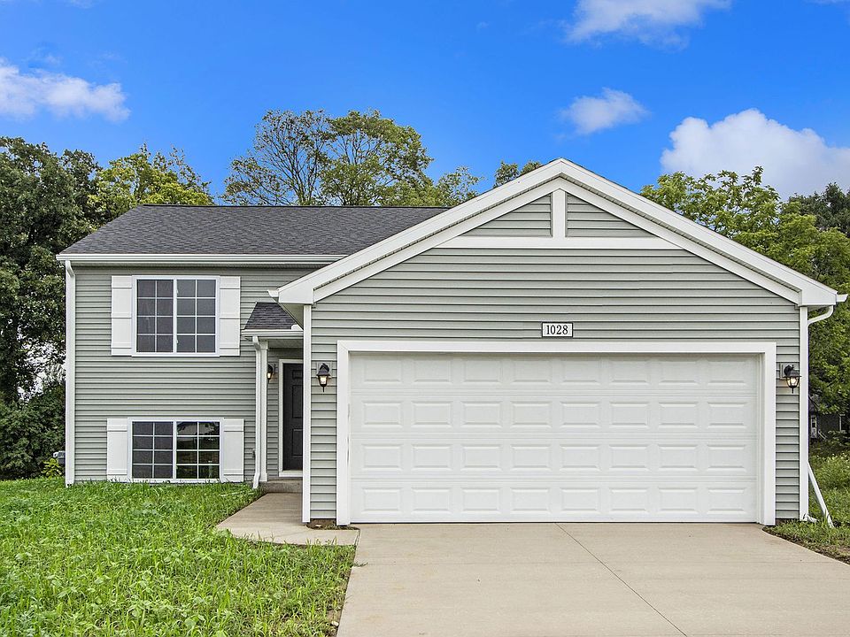 1st image of 53543 Limerick Dr