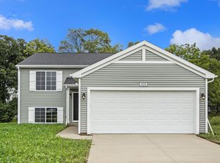 53543 Limerick Dr, South Bend, IN 46628