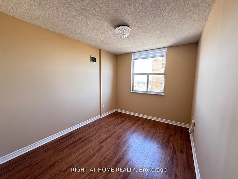 205 Hilda Ave #2104 — Photo 14