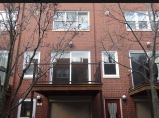 1781 W Terra Cotta Pl #K, Chicago, IL 60614