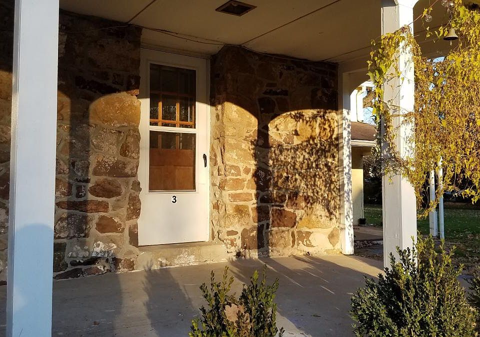 Private Entrance