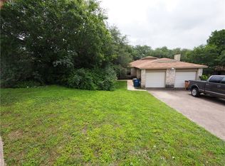 9903 Hundred Oaks Cir #A, Austin, TX 78750
