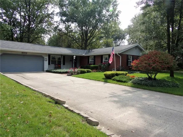 1002 Royal Oak Dr, Saint Marys, OH 45885