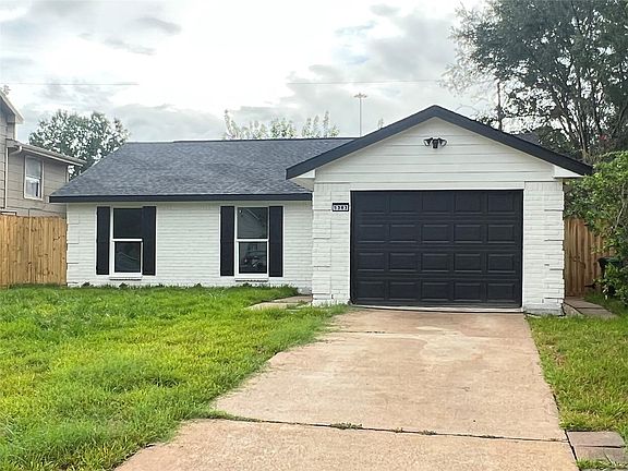 2nd image of 5303 Ingomar Way