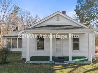 7818 Abilene Rd, Farmville, VA 23901