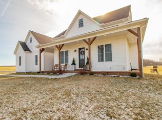 601 Meadow Lark Dr, Bruceton Mills, WV 26525