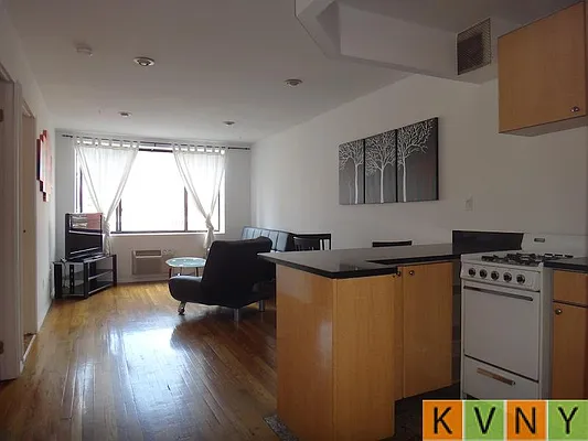Rented by KVNY Soho | media 53