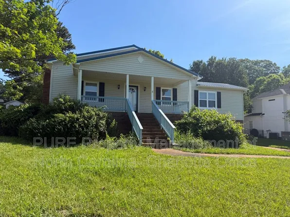 7201 Gilead Rd, Huntersville, NC 28078