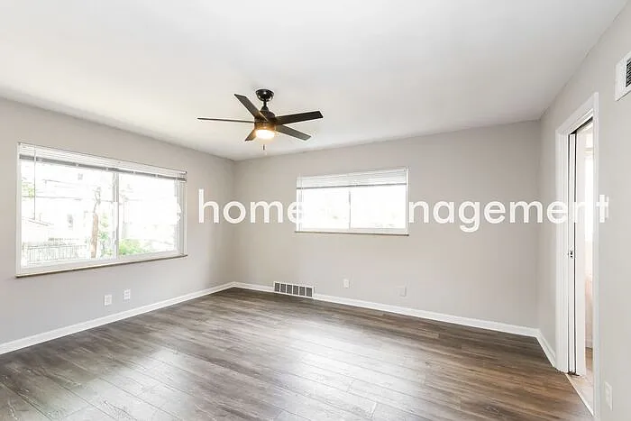 7337 Balson Ave — Photo 9