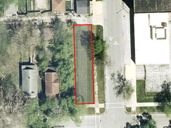 100 W 114th St, Chicago, IL 60628