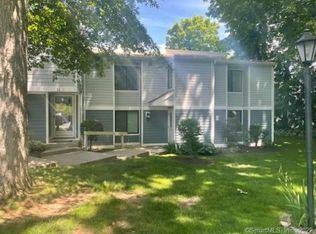 12 Carpenter Clos #12, Ridgefield, CT 06877