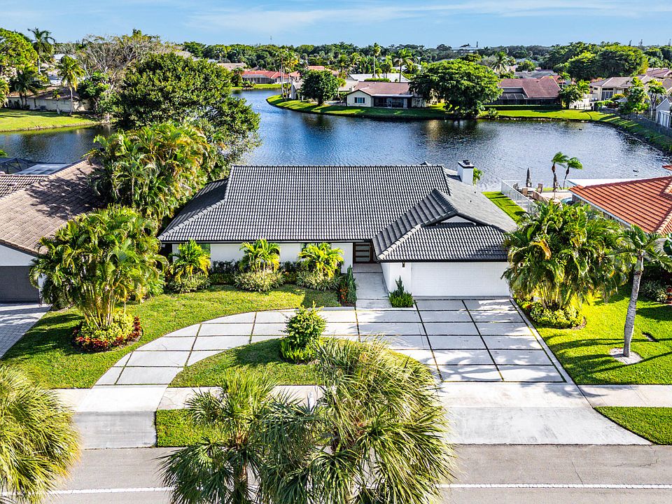 1st image of 2322 Deer Creek Country Club Boulevard