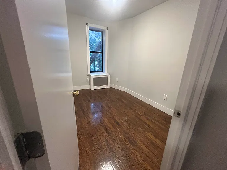 124 E 117th St #3B — Photo 6