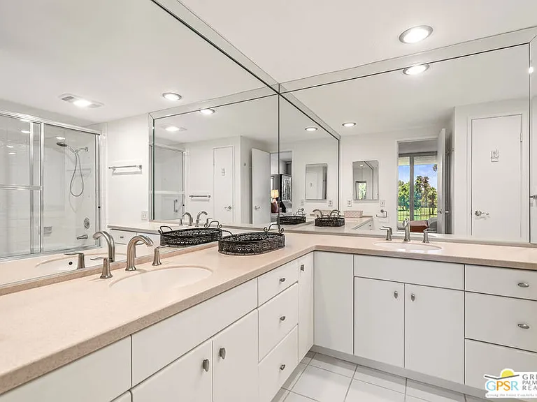 900 Island Dr #313 — Photo 29