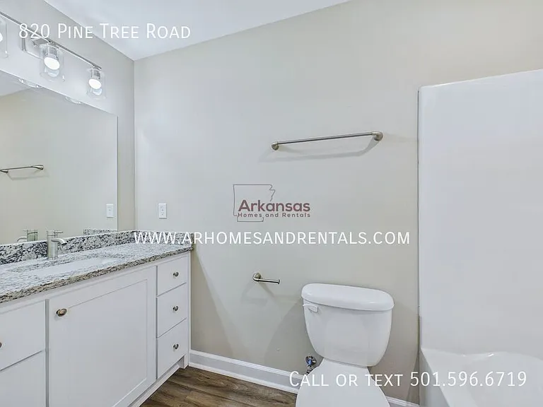 820 Pine Tree Rd — Photo 6