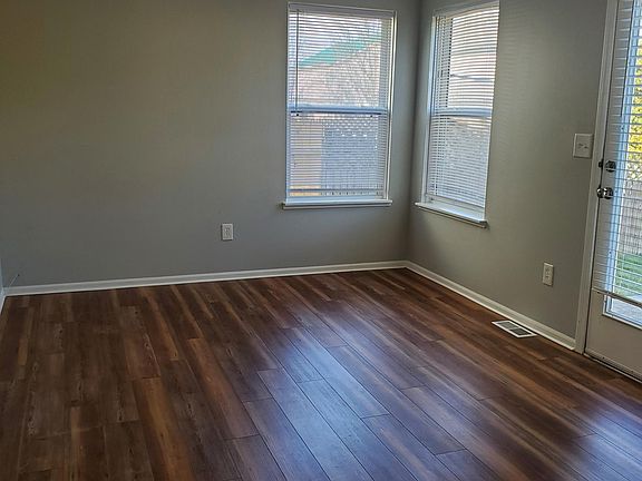 2nd image of 266 Richards Cir #266