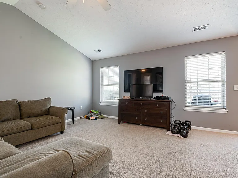 3813 Ridgetop Cir — Photo 5