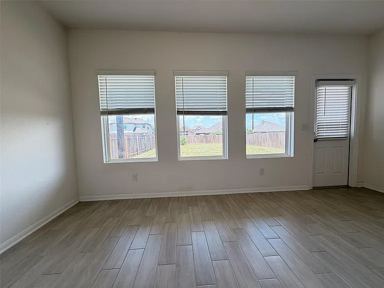 1104 Whippletree Trl — Photo 27