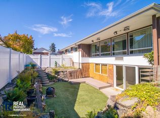 610 4th St NE, Puyallup, WA 98372