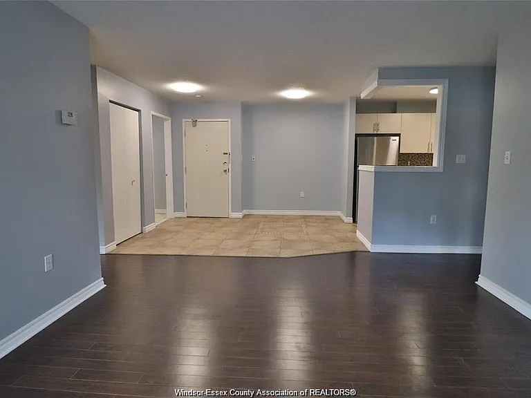 3000 Sandwich St #201 — Photo 13