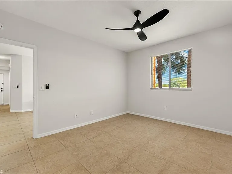6401 Aragon Way #204 — Photo 11
