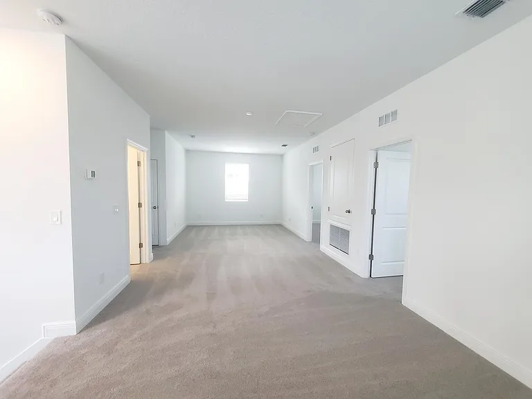 2058 Emerald Springs Dr — Photo 14