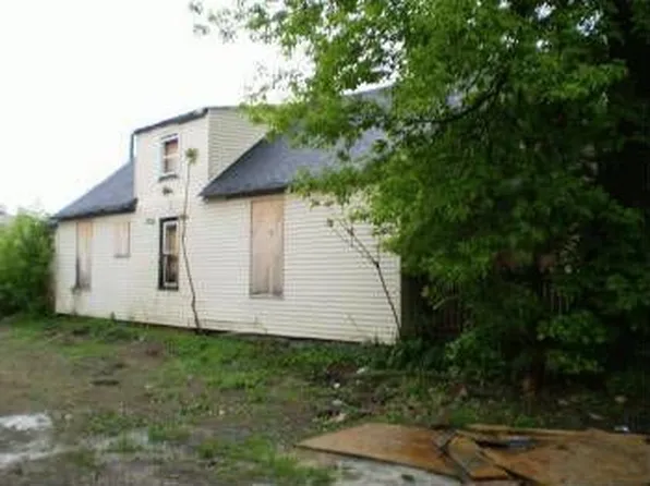 1440 E 71st Pl, Chicago, IL 60619