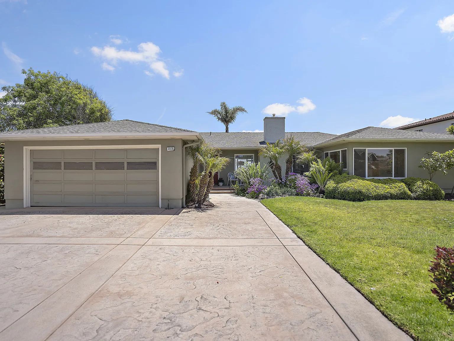 3 bed, 2.5 bath, 2325 sqft, $10,000 — Photo 1