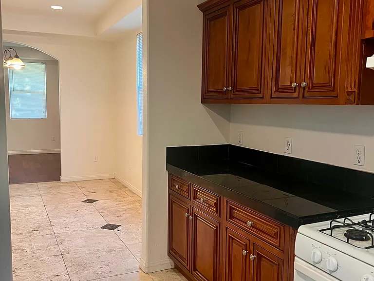 4490 Gabriella Pl — Photo 14