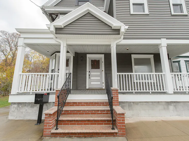 2321 S State St #3 — Photo 2