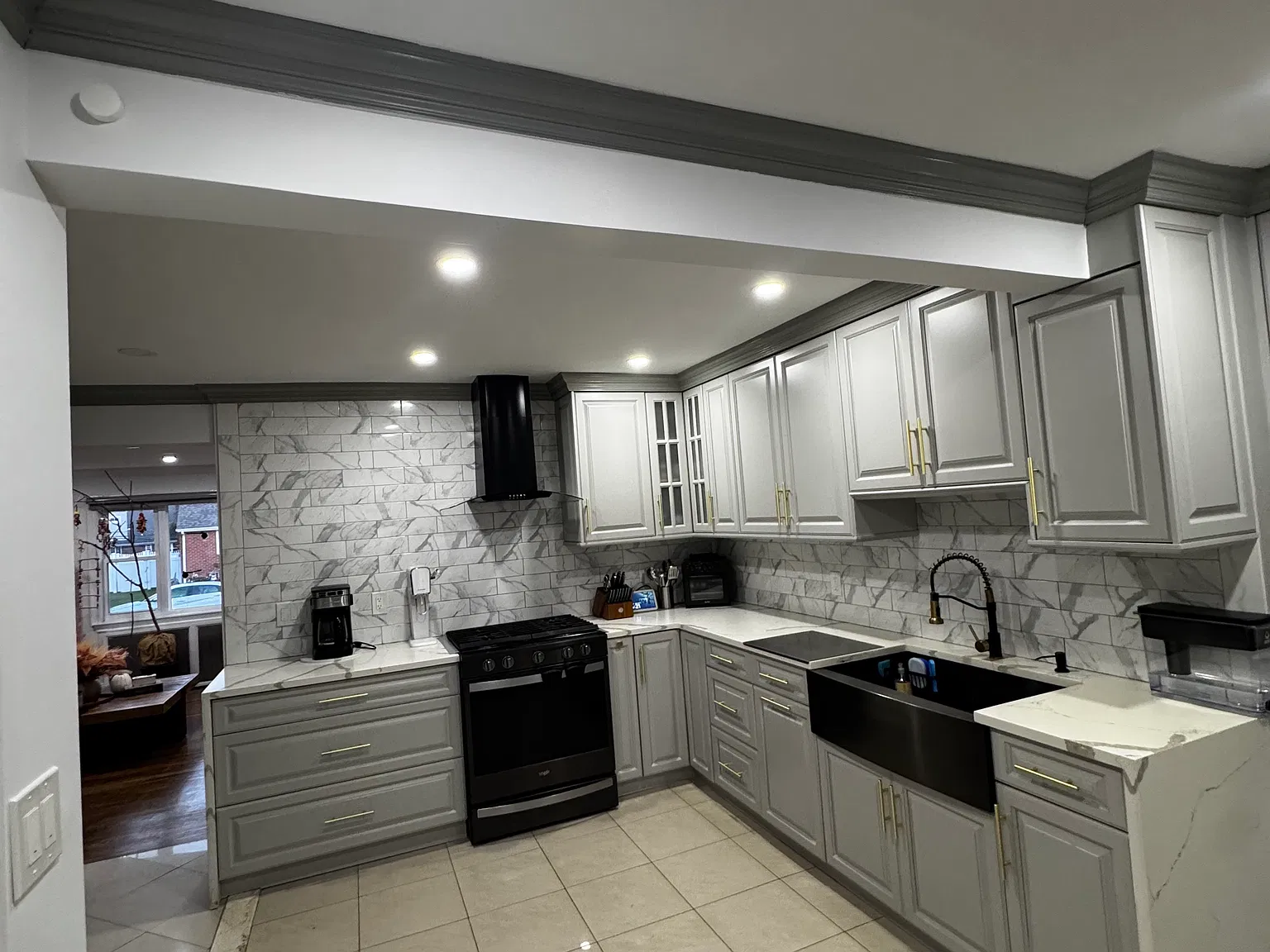3 bed, $4,500 — Photo 2