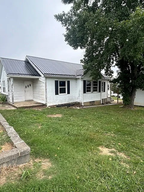 1219 Wayne St — Photo 1