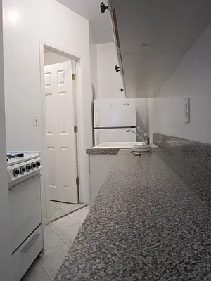 Rented by Apartments by Us | media 30