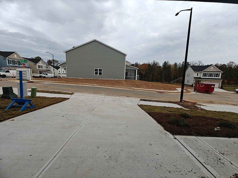 1st image of 1302 Rosefinch Dr